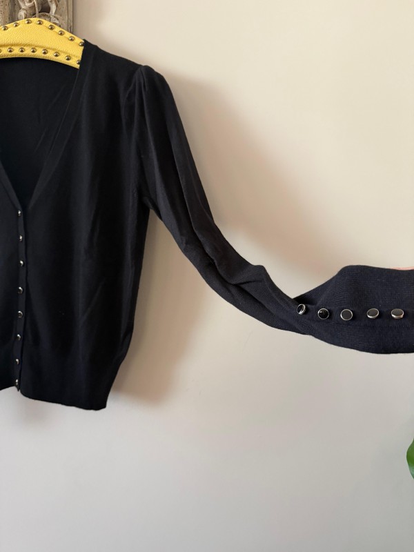 Vintage Siyah Kolları Düğmeli Hırka