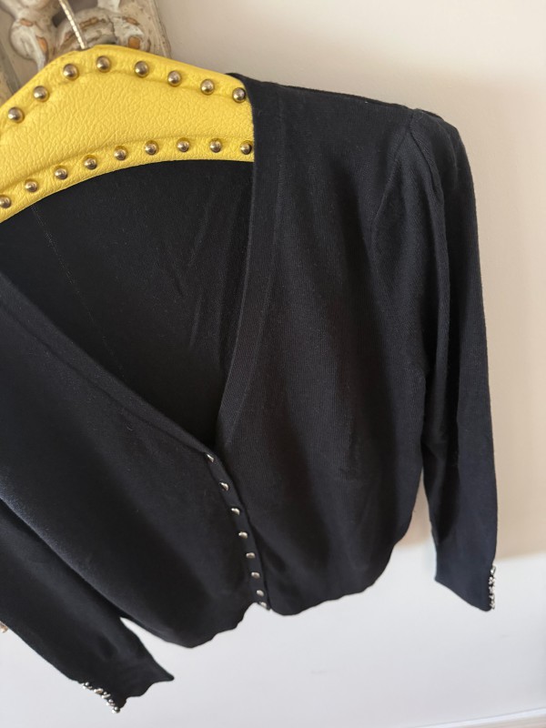 Vintage Siyah Kolları Düğmeli Hırka