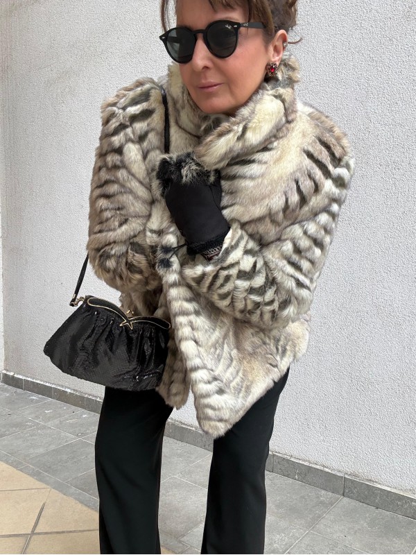 Premium Vintage Kısa Bej Peluş