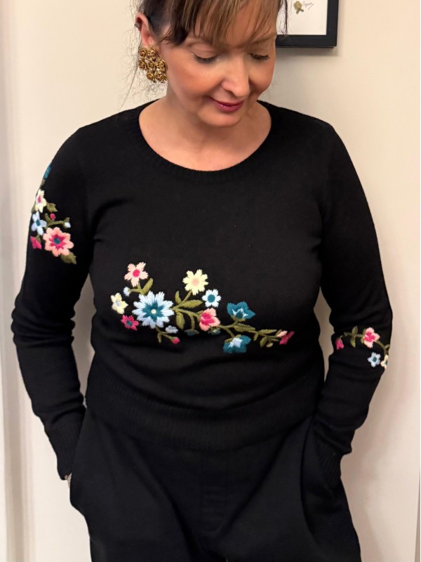 Moschino Jeans Çiçek Nakışlı Kazak