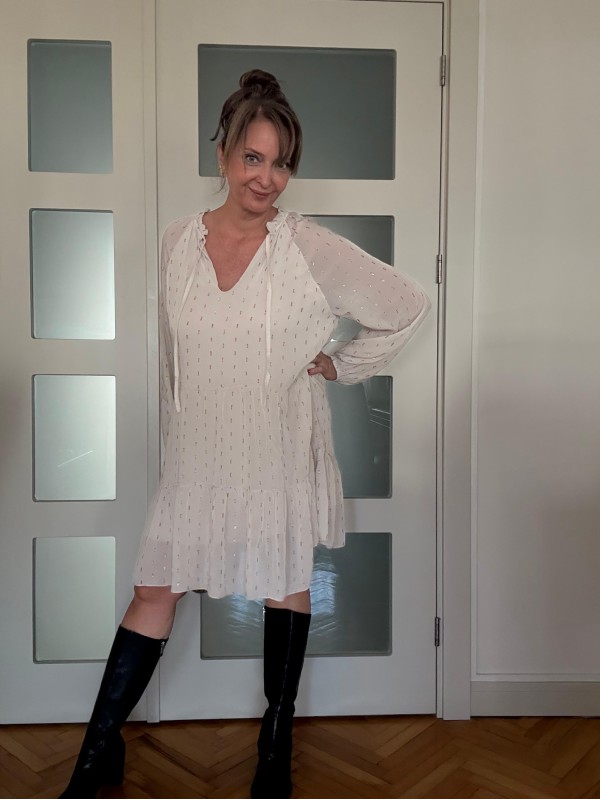 Tüzün Beyaz Gold Baskılı Elbise 