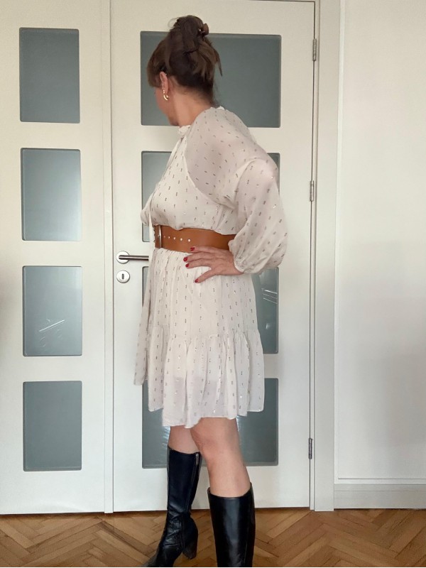 Tüzün Beyaz Gold Baskılı Elbise 