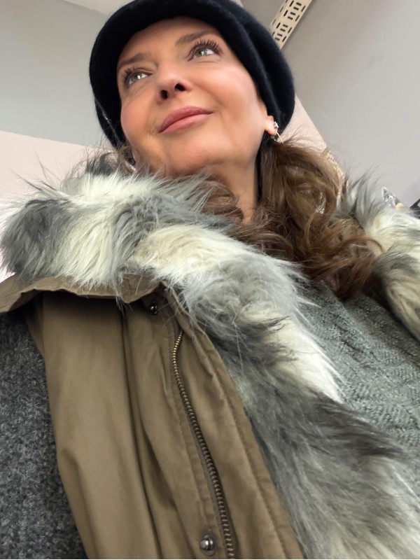 Vera Wang Puffer Parka / Mont 