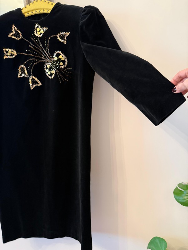 Vintage Pul İşlemeli Kadife Elbise
