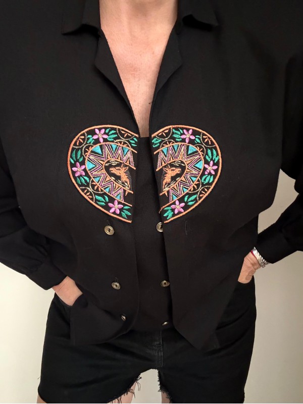 Vintage Önü Nakışlı Siyah Yün Gömlek 