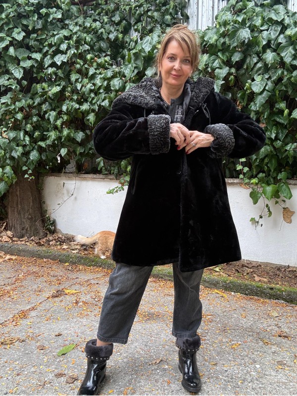 Premium Vintage Kapüşonlu Peluş