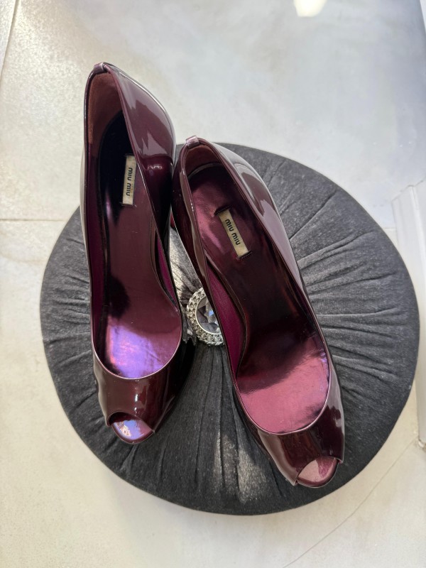 Miu Miu Bordo Rugan Stiletto