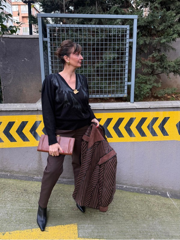 Vintage Deri Detaylı Mohair Kazak