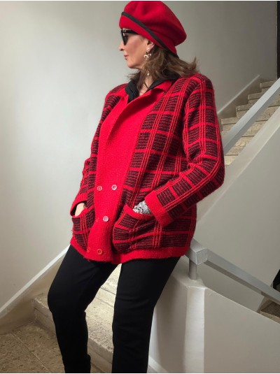 Vintage Kırmızı-Siyah Ekose Oversize Hırka Vintage Kırmızı-Siyah Ekose Oversize Hırka