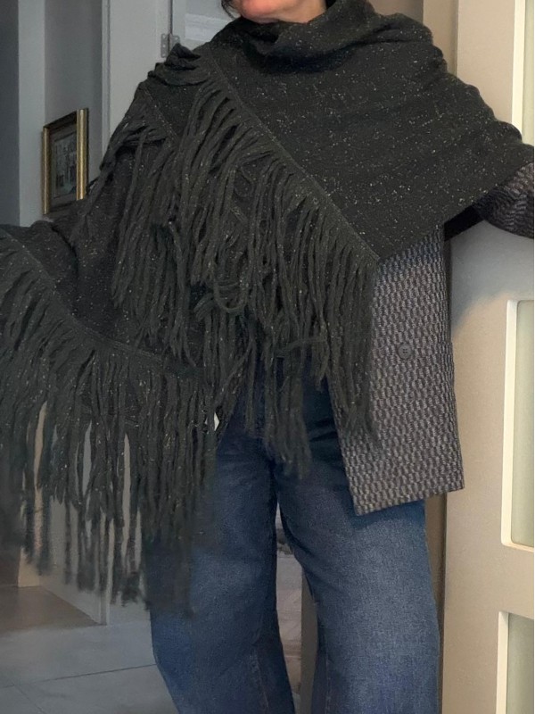 Vintage Made in Italy  Püsküllü Yün Şal