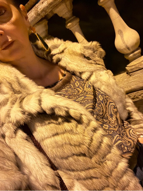 Premium Vintage Kısa Bej Peluş