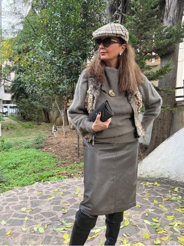 Vintage Made in Italy Haki Kazak 