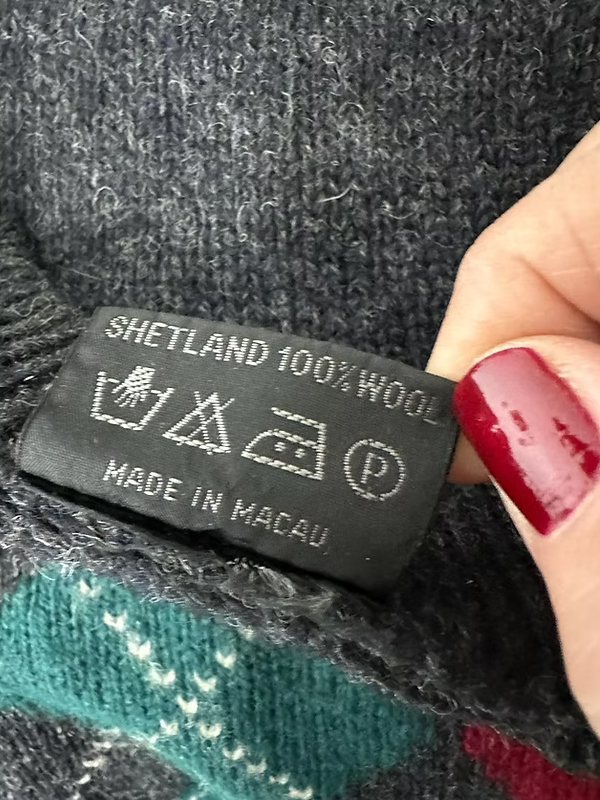 AHLENS-Vintage Shetland Wool Kazak