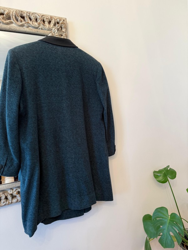 Vintage  Deri Yakalı Yün Kaban