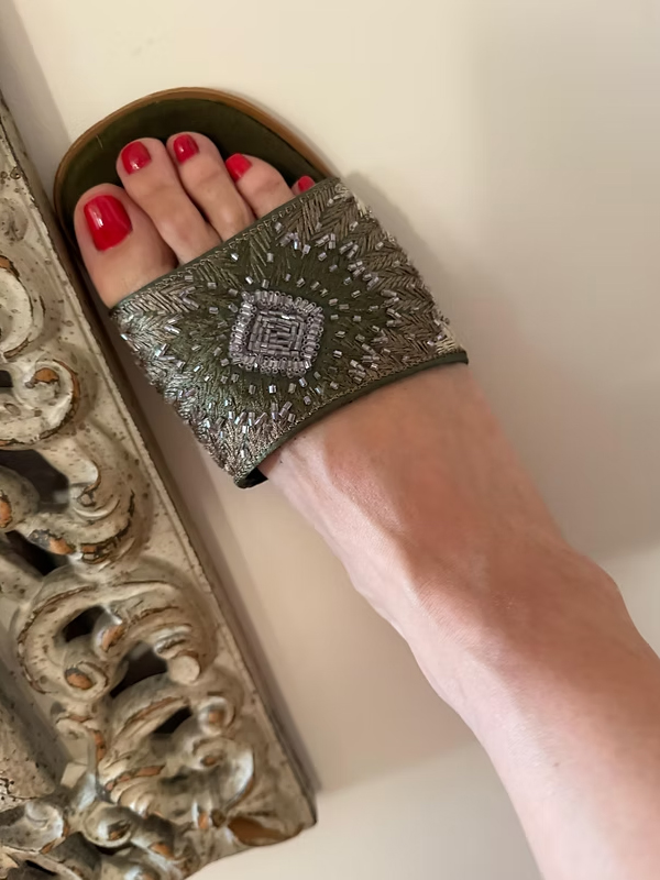 Vintage Full Nakışlı Süet Terlik