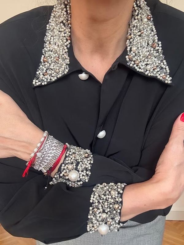 Vintage Yaka ve Kolları İnci İşlemeli Gömlek