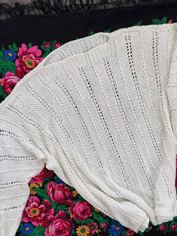 Vintage Dökümlü Floş İplik Triko Bluz