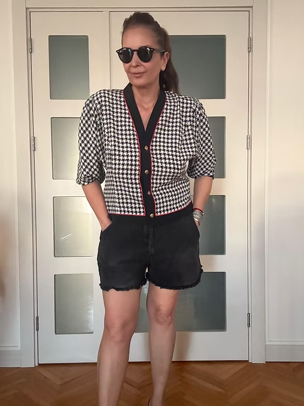 Vintage Gold Düğmeli Kazayağı Desen Bluz