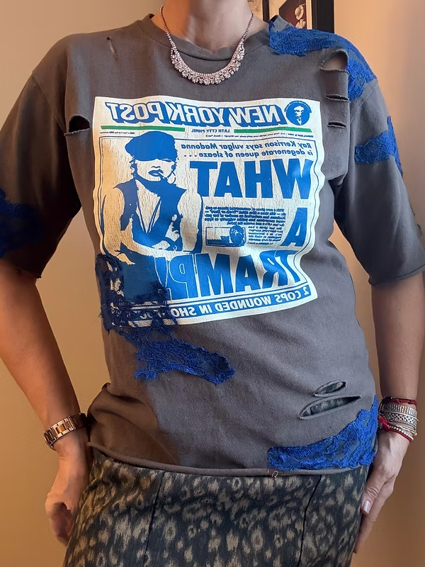 Design (Korean) Sweatshirt