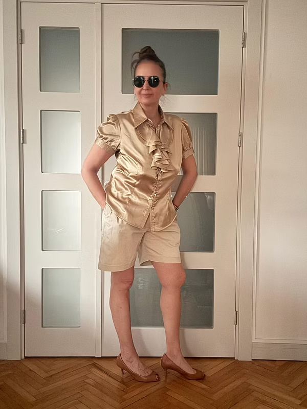 Vintage Gold Taş Düğmeli Saten Gömlek