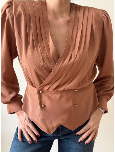 Vintage 80 Gold Düğmeli Vatkalı Bluz Vintage 80 Gold Düğmeli Vatkalı Bluz