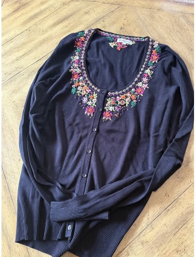 Perlina Nakış ve Boncuklu Hırka