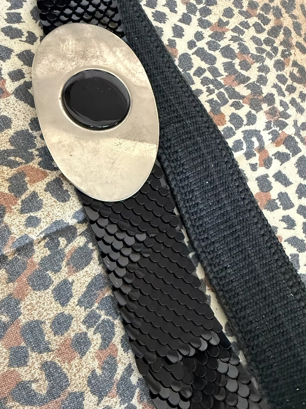 Vintage Lastikli Pullu Kemer