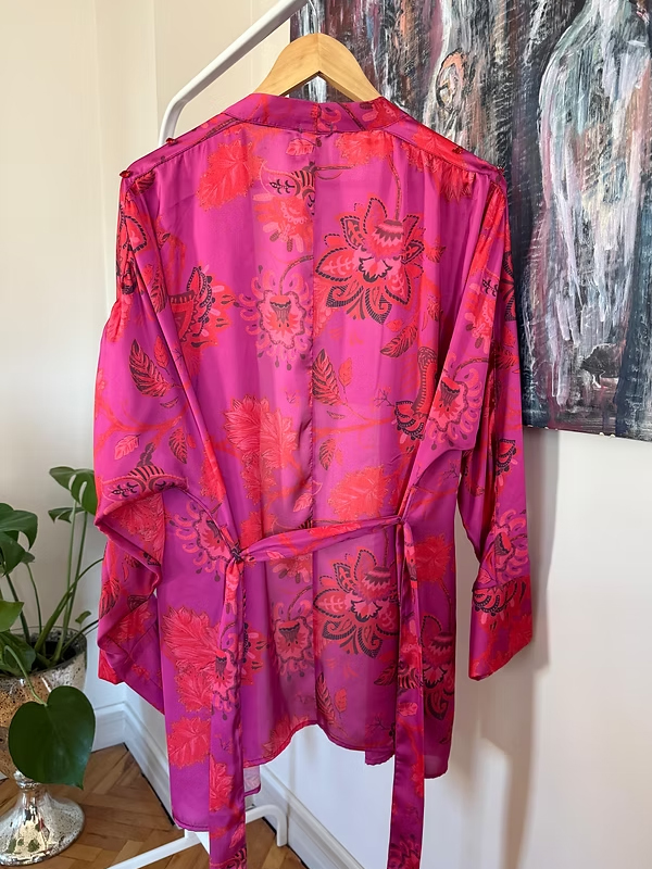 Be Retrokare Saten Fuşya Kimono