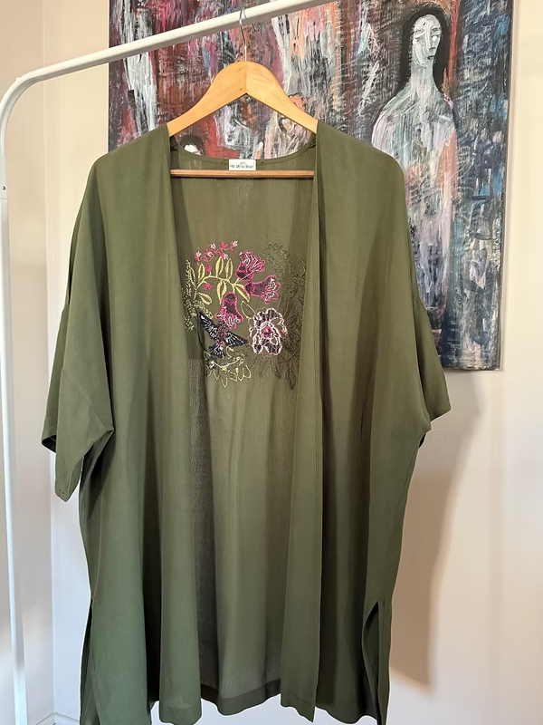 BE RETROKARE Hand Made Arkası Nakışlı Kimono