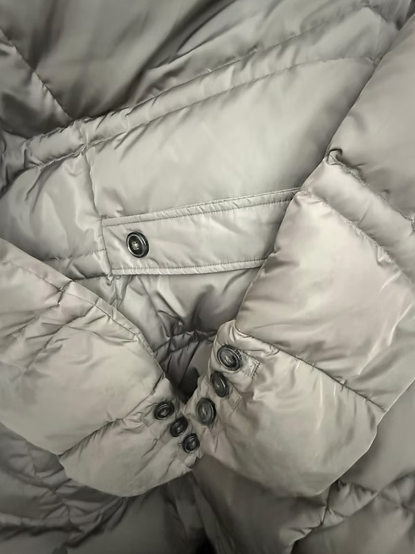 Max Mara Weekend Kapüşonlu Puffer Mont