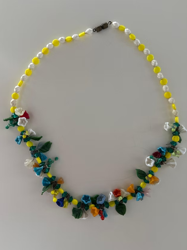 Vintage 70'ler cam çiçek kolye