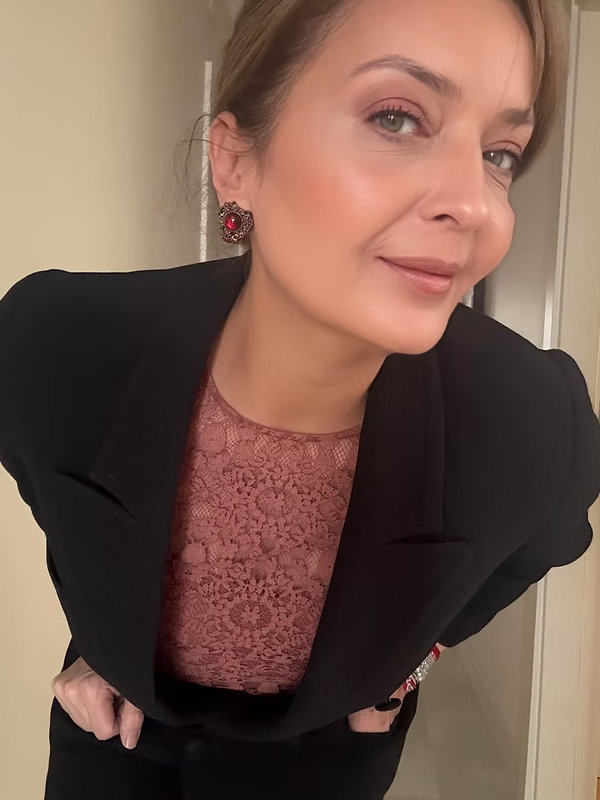 Vintage 80s Bordo Taşlı Küpe