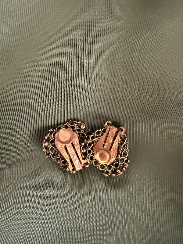 Vintage 80s Bordo Taşlı Küpe