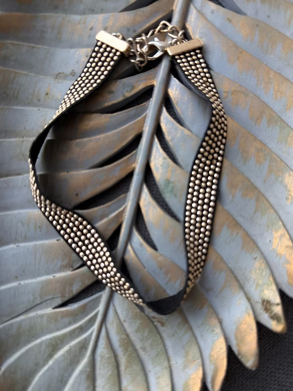 Vintage Zımbalı Choker