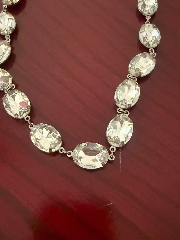 Vintage Oval Kristal Taşlı Kolye