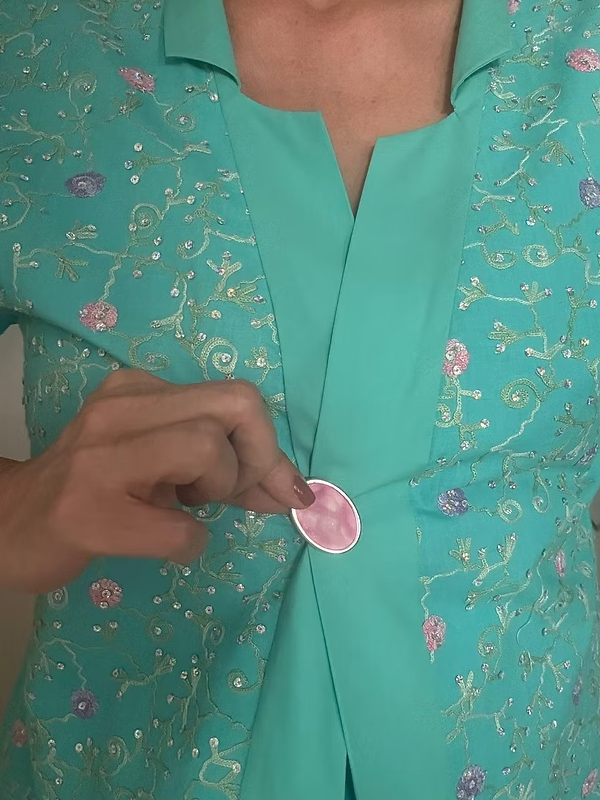 Vintage ipek dokuma broş