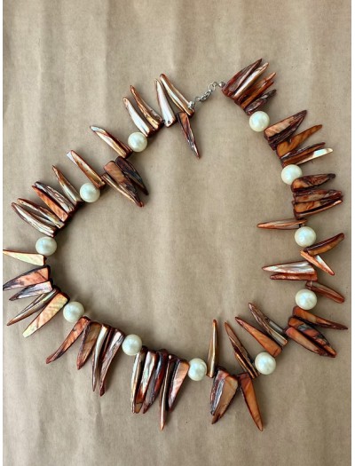 Vintage Renkli Sedef ve İncili kolye Vintage Renkli Sedef ve İncili kolye