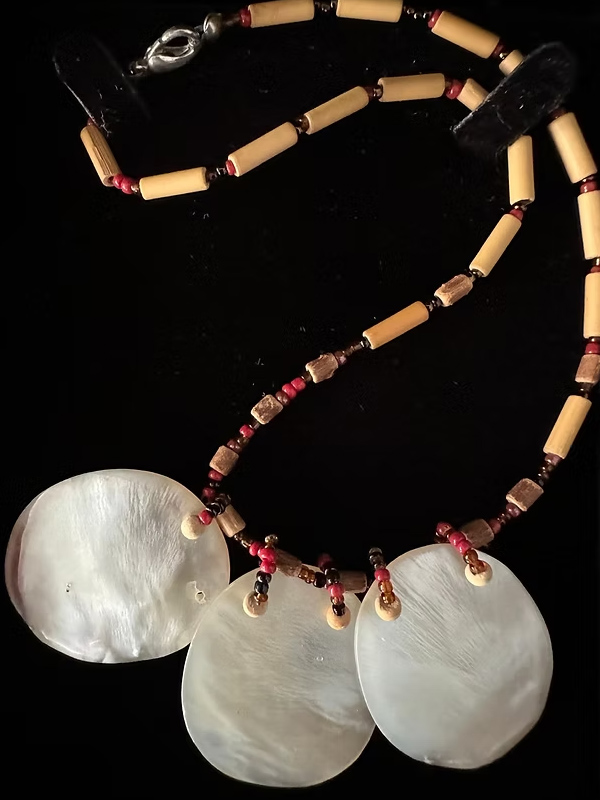 Vintage ahşap boncuklu sedef kolye