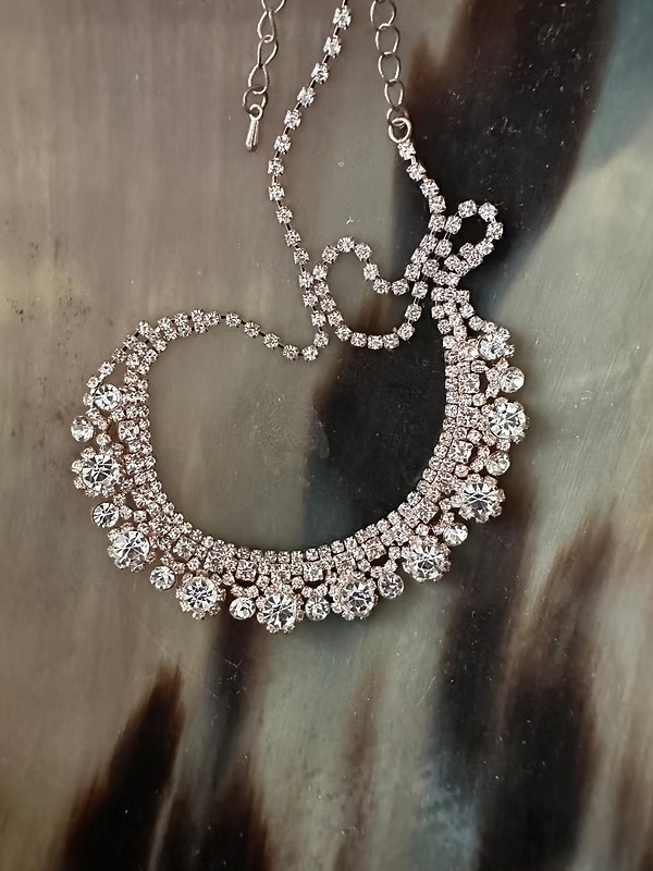 Vintage taşlı kolye