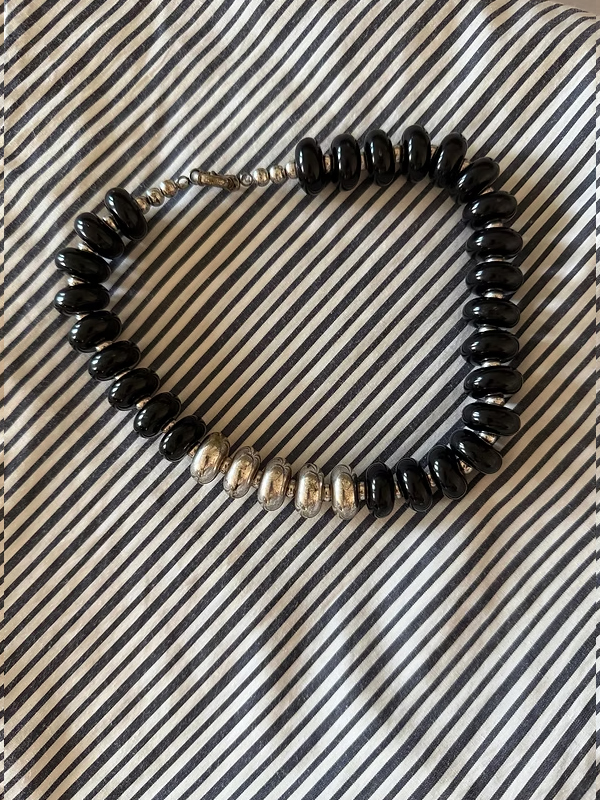 Siyah &Gümüş Kolye