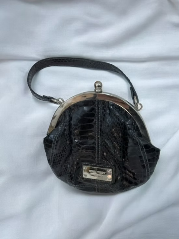 Nine West Mini Yılan Derisi Çanta