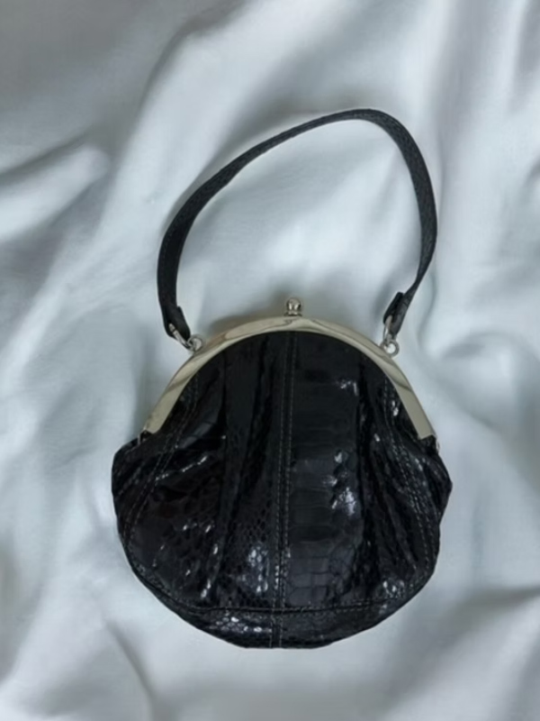 Nine West Mini Yılan Derisi Çanta