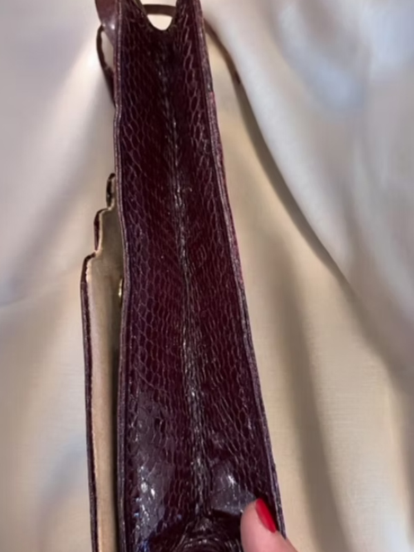 Vintage Bordo Yılan Derisi Çanta