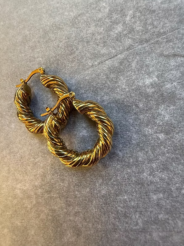 Vintage Burgu Halka Küpe