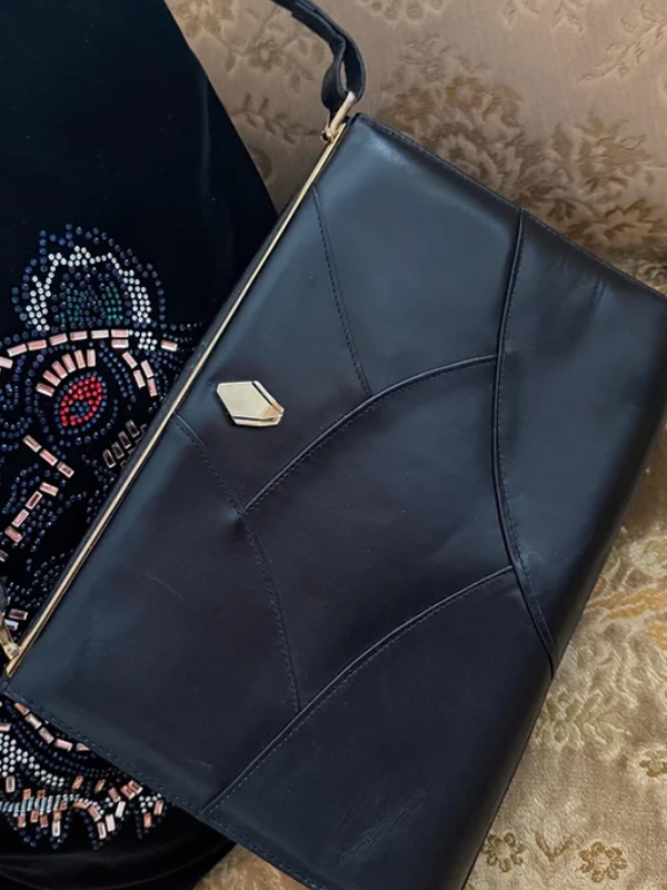 Vintage Siyah& Gold Çanta